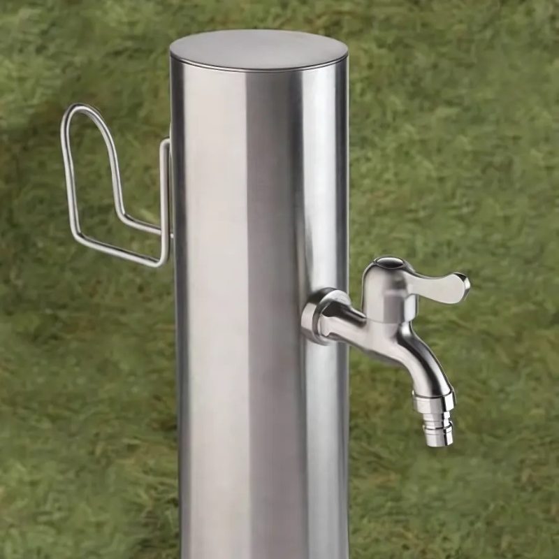 AquaPoint - Edelstalen waterdispenser met slanghouder