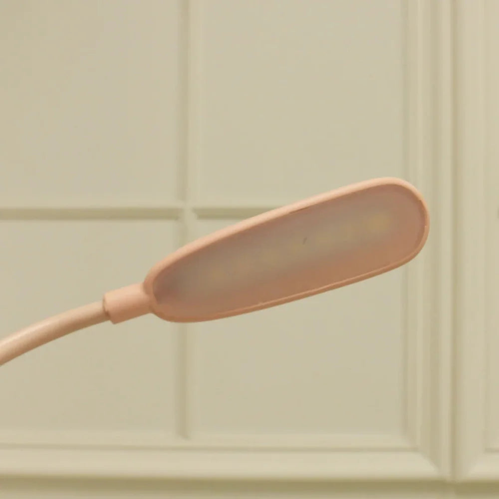 KidBright - met een USB-bedlampje en oogbescherming