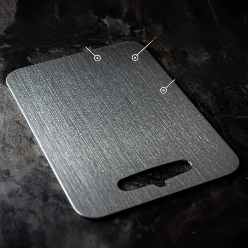 TitanCook - Duurzame antibacteriële titanium snijplank