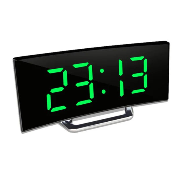 ClarityClock - Modern LED klok met gebogen display