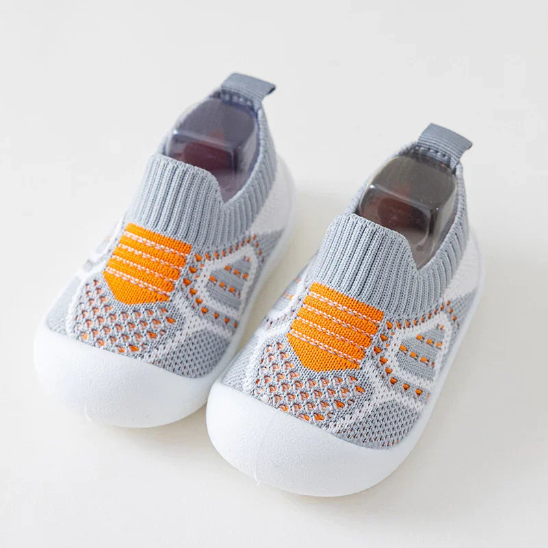 TinySteps | Antislip Baby Schoenen en Sokken l Vanaf 5 Maanden