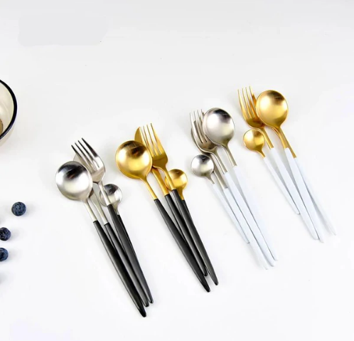 OpulentCutlery - Luxe 24-delige goud-zilver bestekset van roestvrij staal