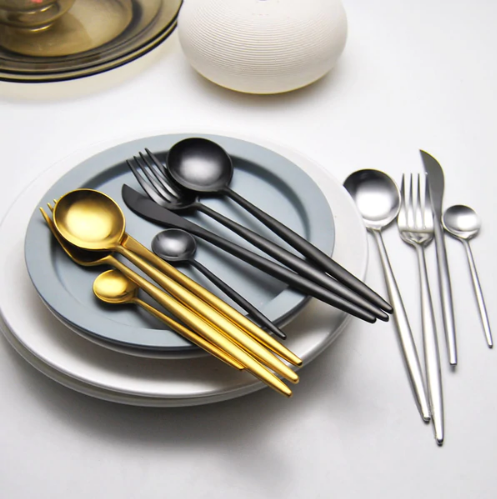 OpulentCutlery - Luxe 24-delige goud-zilver bestekset van roestvrij staal