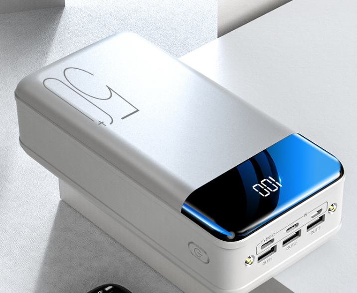 PowerPulse - High-Performance 50000mAh Powerbank met Ultra-Snelle Oplaadfunctie