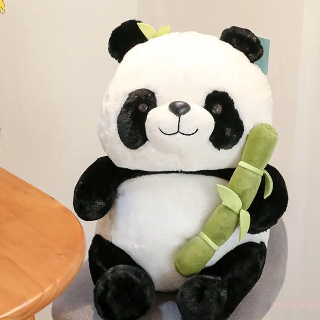 HuggiPanda - Panda Kussen Zacht, decoratief en draagbaar
