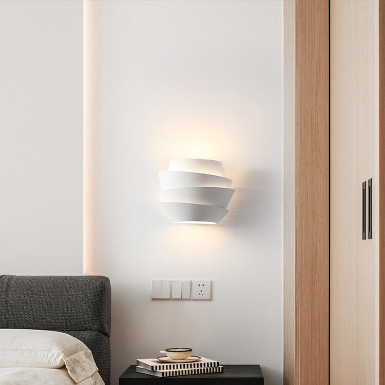 VelvetHome - Scandinavische Wandlamp met Dubbele Lichtpunten van IJzer