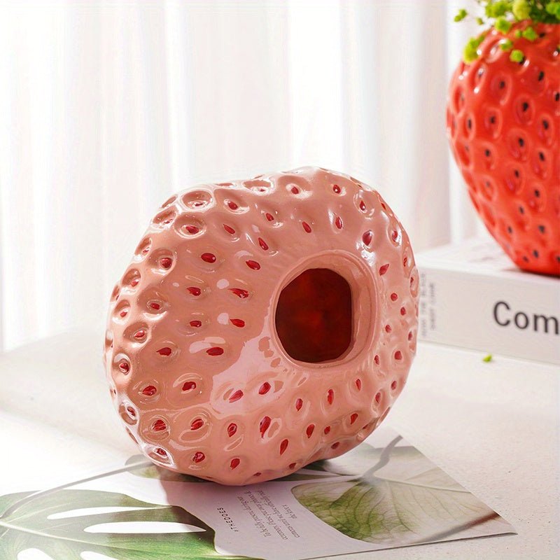 StrawVase - Unieke aardbei keramische designvaas