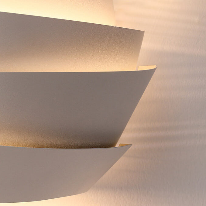 VelvetHome - Scandinavische Wandlamp met Dubbele Lichtpunten van IJzer