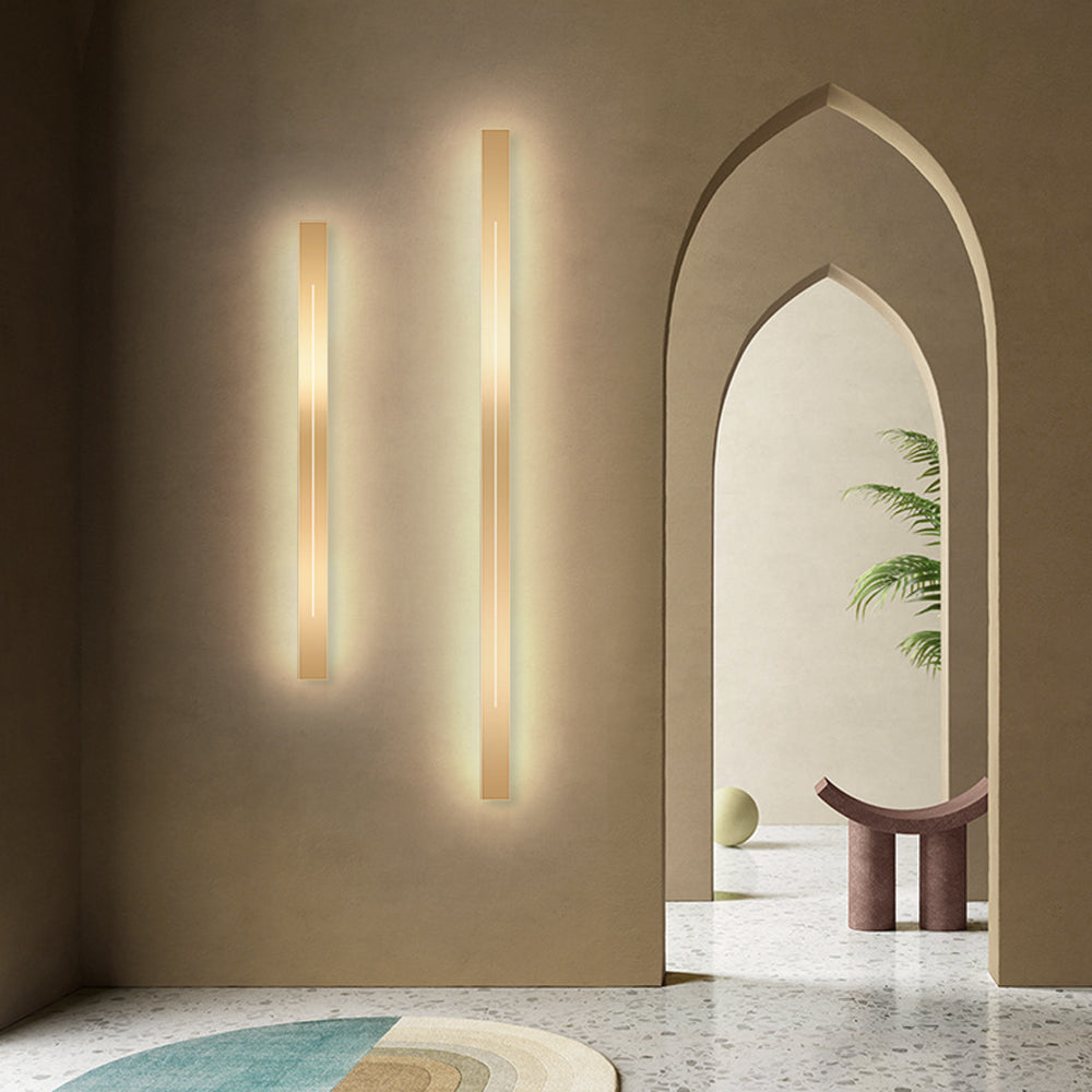 UrbanElegance | Modern Lineaire LED Wandlamp Zwart/Goud Acryl Badkamer