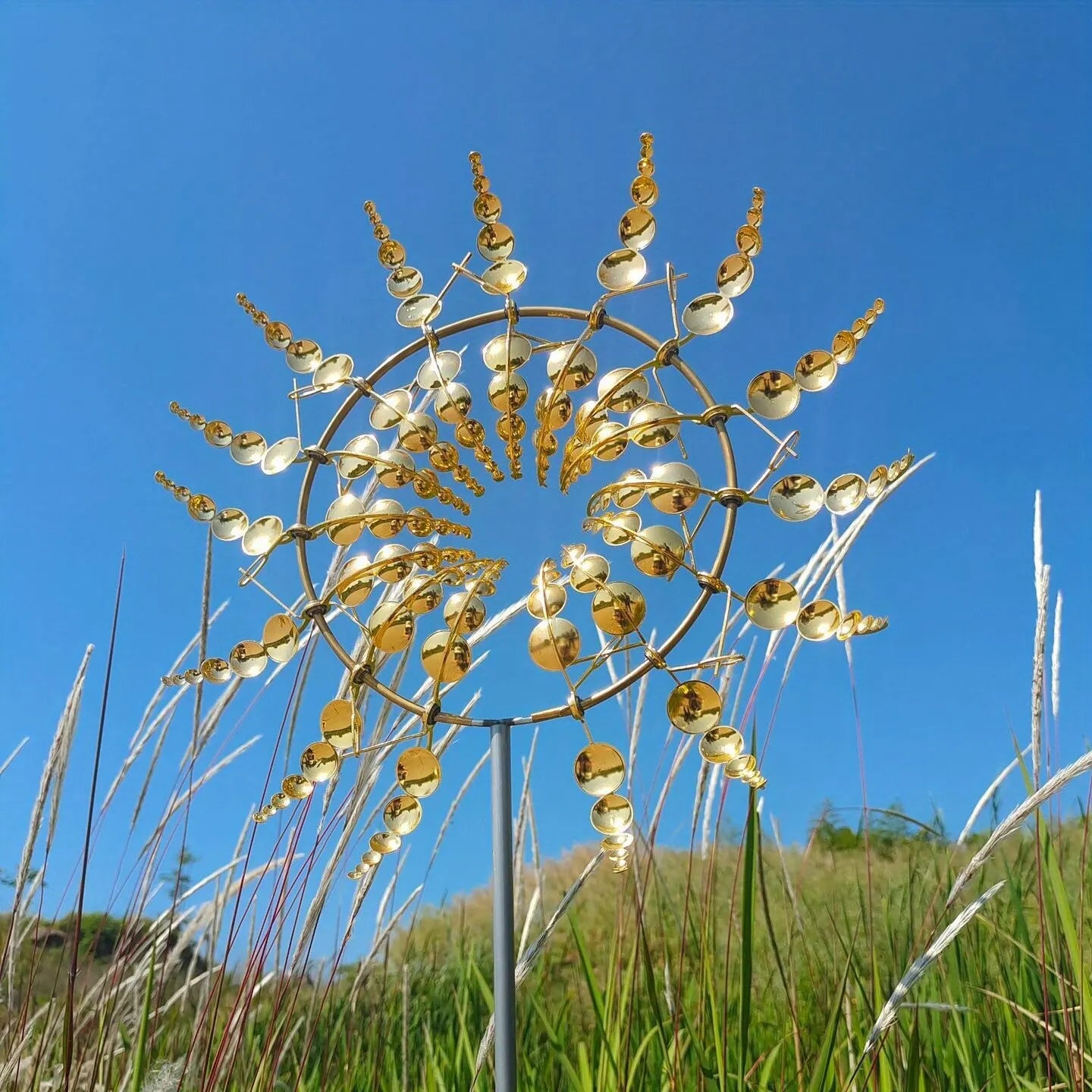 EcoTwirl - Metalen Kinetische Windmolen