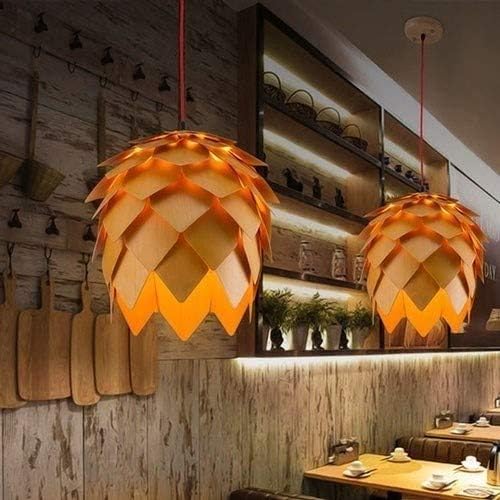 PineFusion - Handgemaakte houten plafondlamp met dennenappel