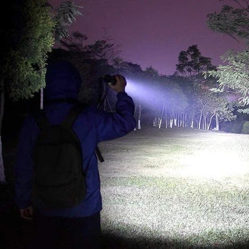 LightForce - Oplaadbare Zaklamp met 5 Lichtstanden