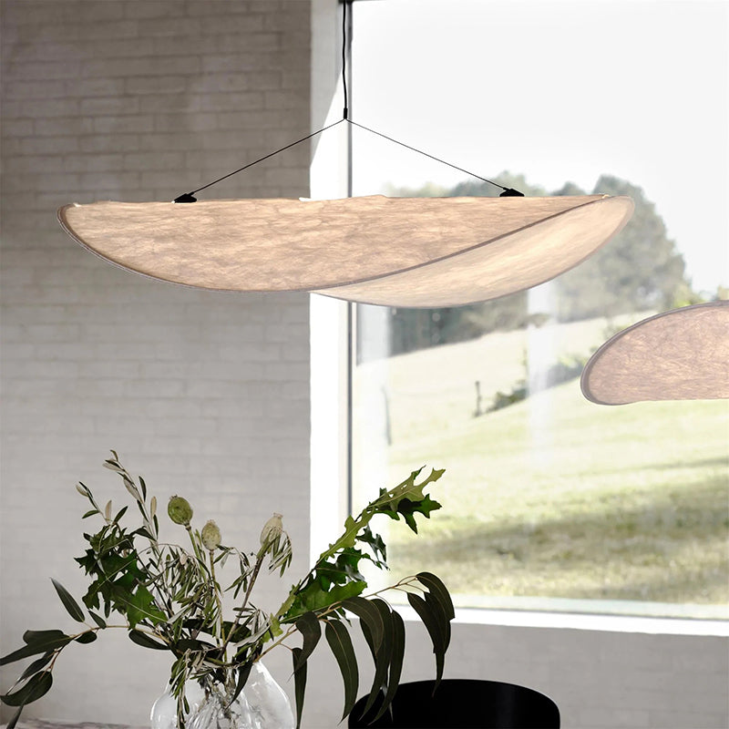 Eleganzia | Modern LED Hanglamp van Metaal en Kunstzijde in Wit voor een Rustgevende Slaap