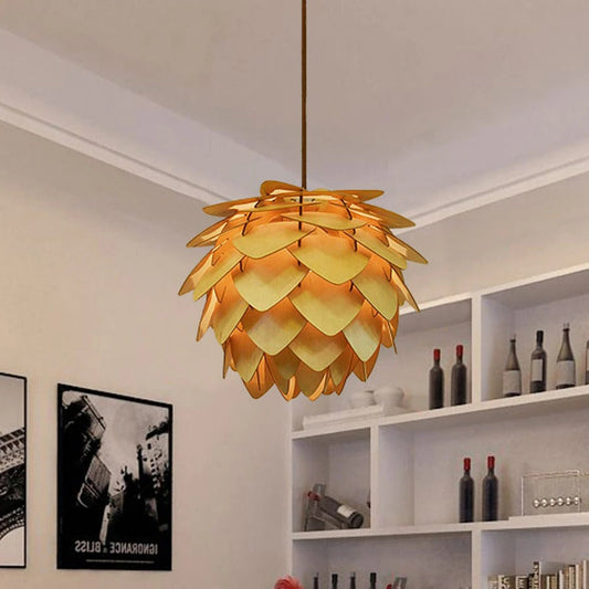 PineFusion - Handgemaakte houten plafondlamp met dennenappel