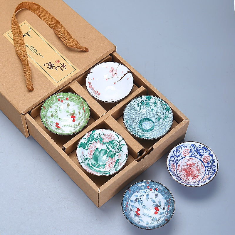Heritaste - Elegante 6-delige Vintage Blauw en Witte Theekopjes Set
