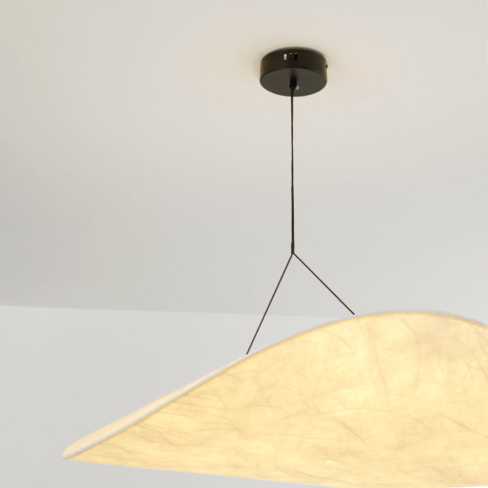 Eleganzia | Modern LED Hanglamp van Metaal en Kunstzijde in Wit voor een Rustgevende Slaap