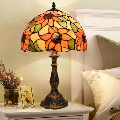 ChicGlo - Tiffany Bureau Lamp