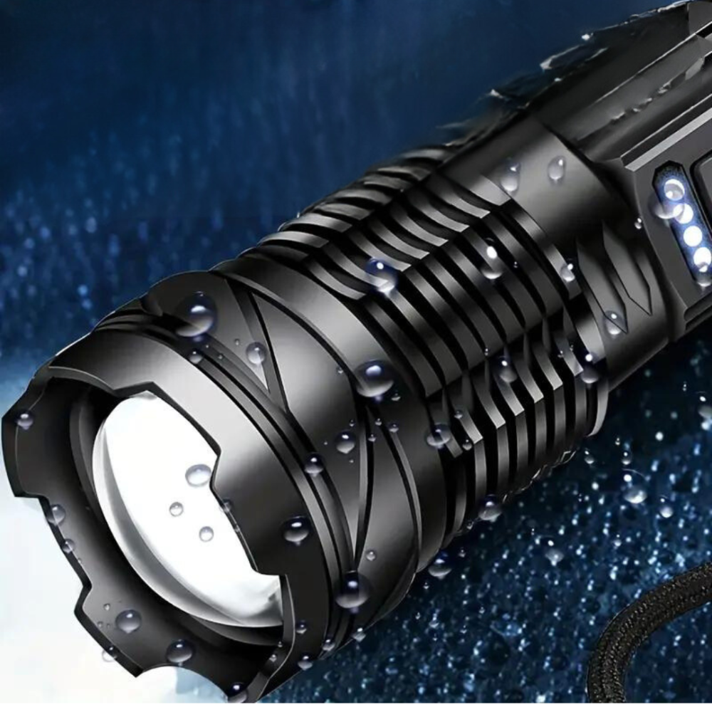 OutdoorVista | Militaire Zaklamp - 5000 lumen