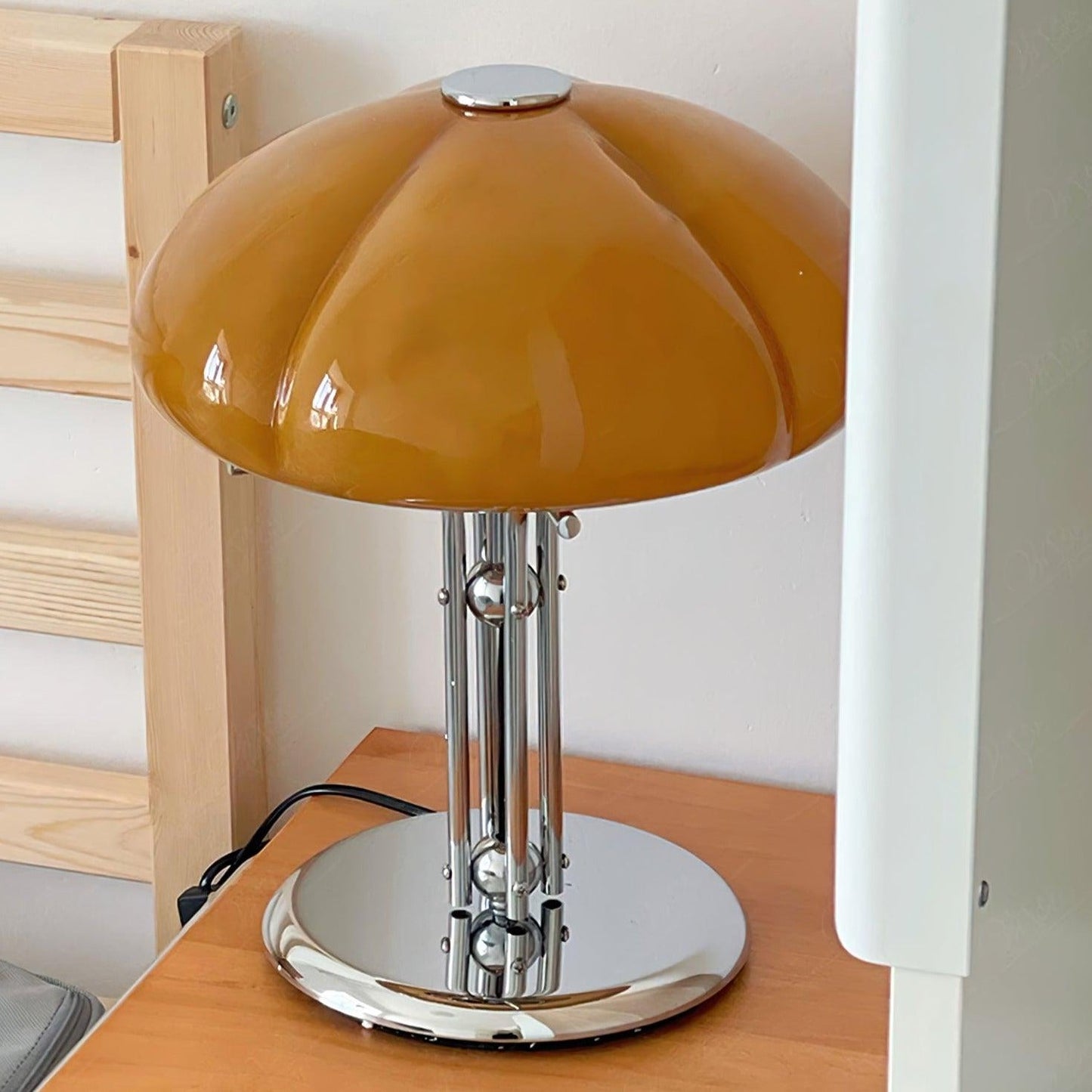 HaloShroom - Stijlvolle LED tafellamp met dimfunctie