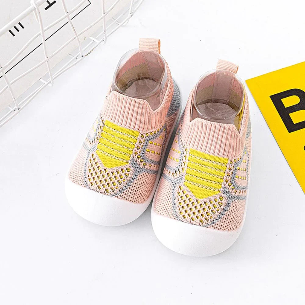 TinySteps | Antislip Baby Schoenen en Sokken l Vanaf 5 Maanden