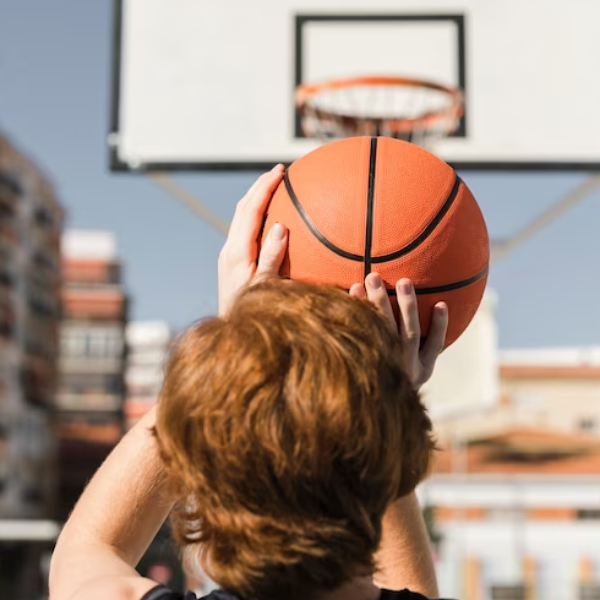 BounceSphere - Stille Basketbal Binnen