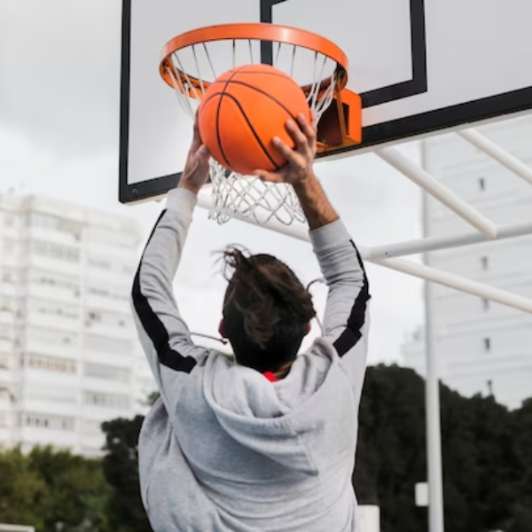 BounceSphere - Stille Basketbal Binnen