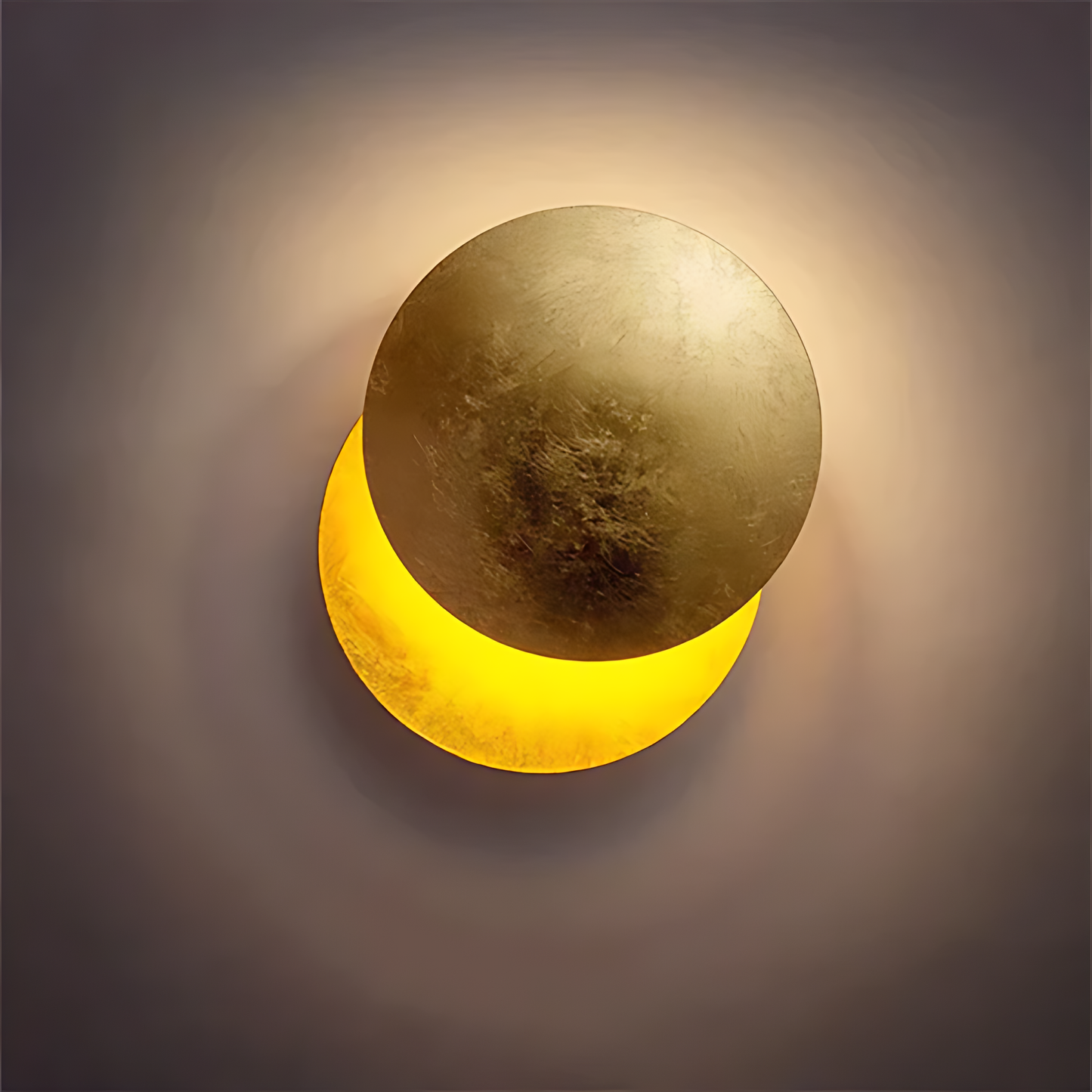 LunarSpin | Unieke 360 graden draaiende LED Eclipse design wandlamp